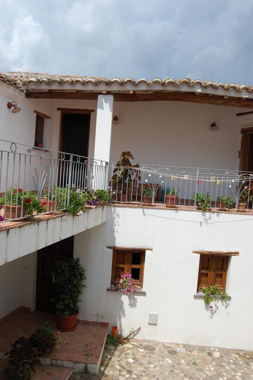 Bed and Breakfast Rifugio Di Galte Галтеллі Номер фото